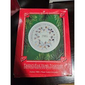 NEW IN BOX!! HALLMARK KEEPSAKE ORNAMENT Twenty Five Years Together 1985